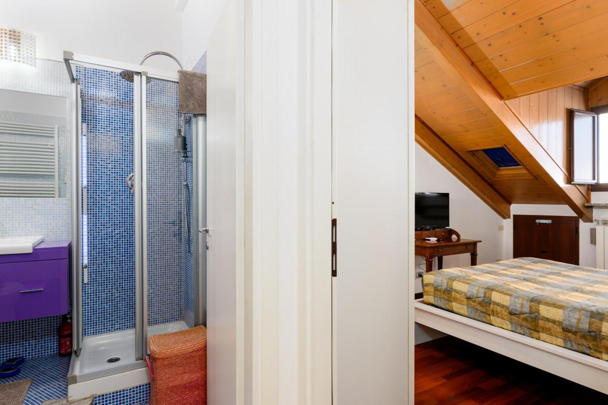 Ferienwohnung Ampia Mansarda E Terrazzo 10 Minuti Dal Centro Turin Exterior foto